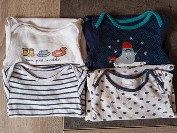 Lot de 4 bodys