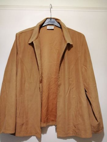 Veste suédine Canda Camel. Taille 48