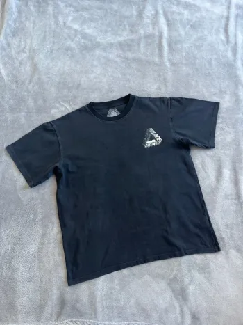T-shirt Palace noir – Logo Tri-Ferg – Taille L – Streetwear