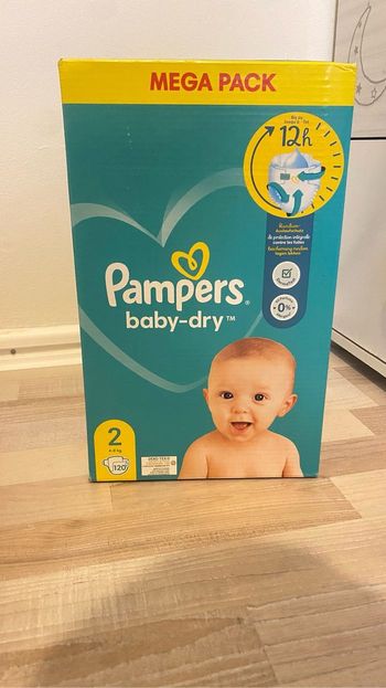 Couche bébé taille 2