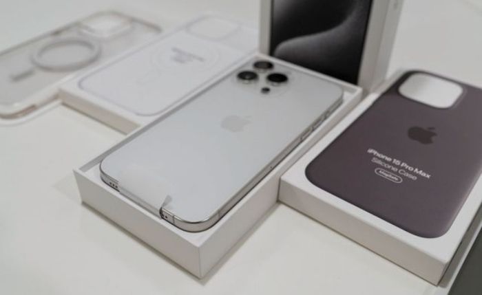 I P h o n e 16 pro max - photo numéro 6