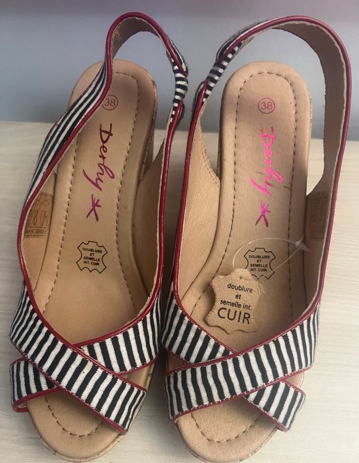 Chaussures talons compensé - photo numéro 2