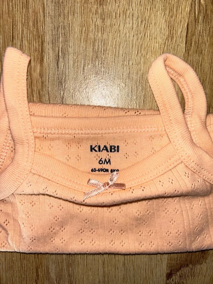 Lot 3 bodys 6 mois - photo numéro 5