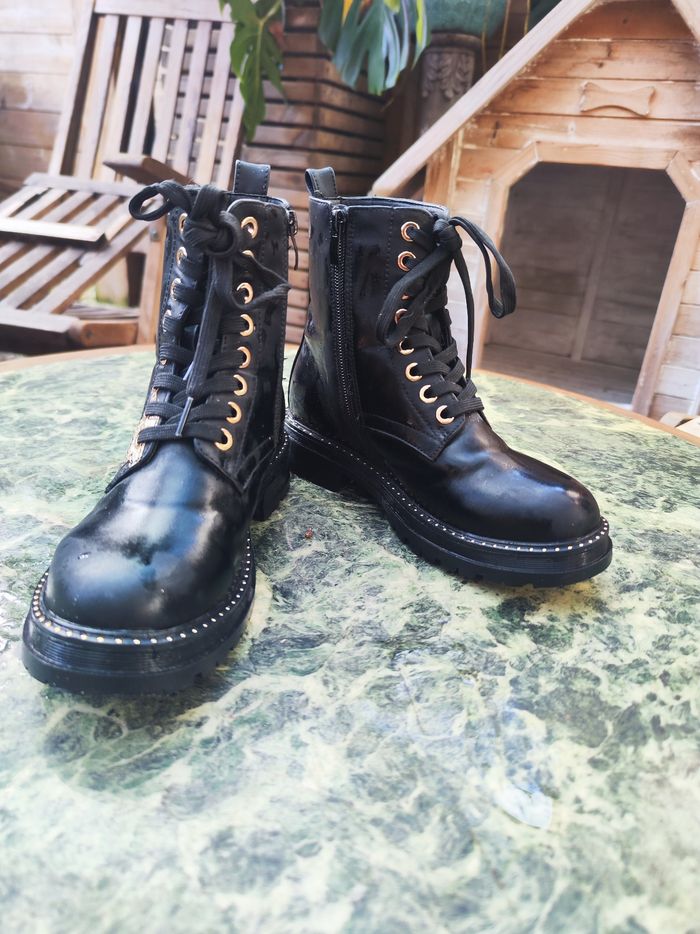 Bottines T.33 état neuf - photo numéro 4