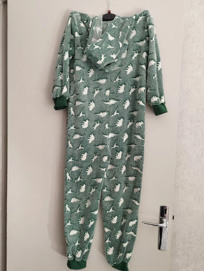Combi Pyjama Dinosaure Zeeman taille 10 ans - photo numéro 2