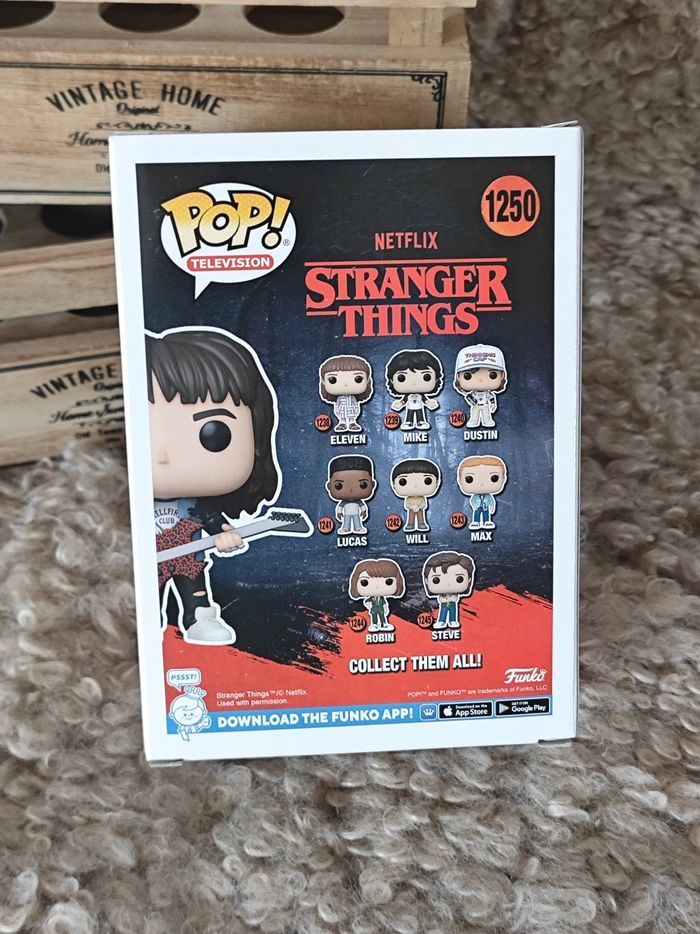 Funko Pop Stranger Things Eddie 1250 Special Edition - photo numéro 3