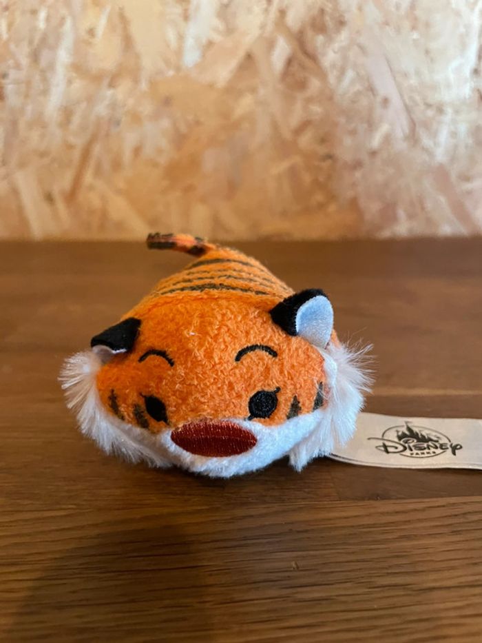 Tsum Tsum officiel Disney Parks Le lion Rajah dans Aladdin - photo numéro 2