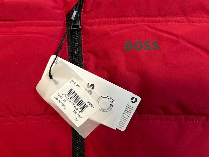 Doudoune Hugo BOSS 12 mois - photo numéro 4
