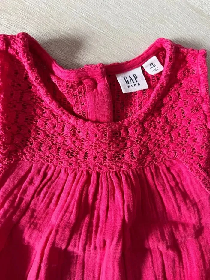 Jolie blouse GAP 4-5 ans - photo numéro 2