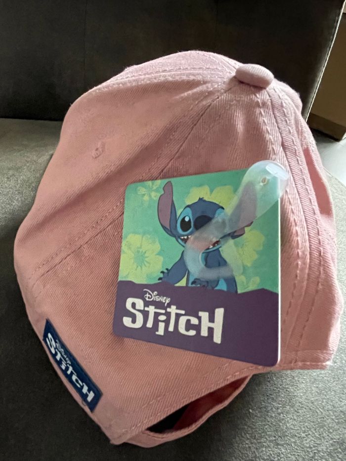 DISNEY - Lilo & Stitch - Casquette Ajustable EXCLUSIVE - photo numéro 3