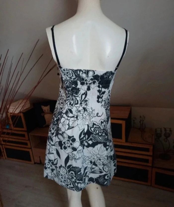 Robe imprimée taille S - photo numéro 5