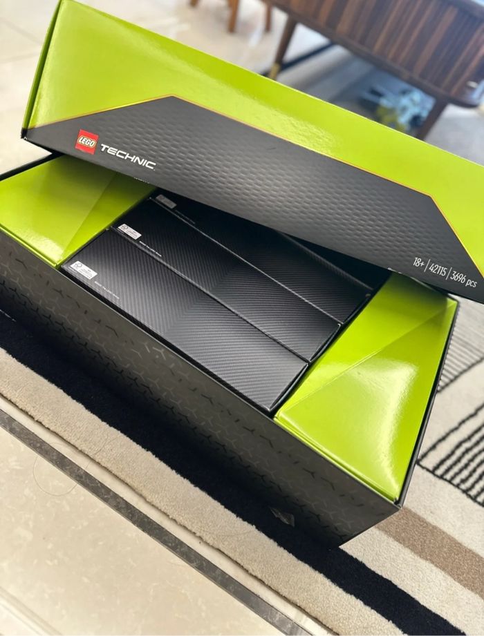 Lego Lamborghini Sian 42115 - photo numéro 8