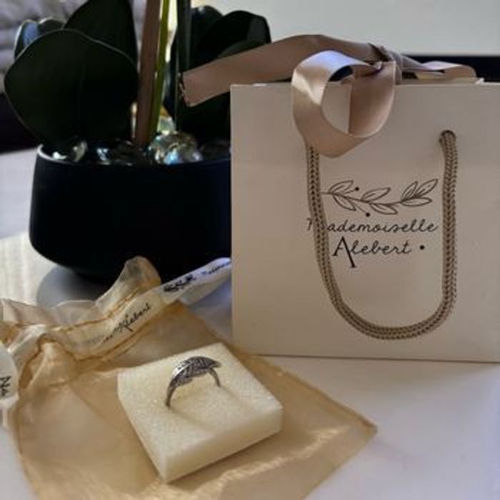 Bague Mademoiselle Alebert T.54