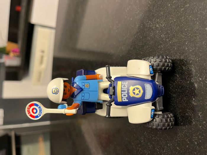 Playmobil Police – Quad de patrouille + policier & accessoires - photo numéro 8