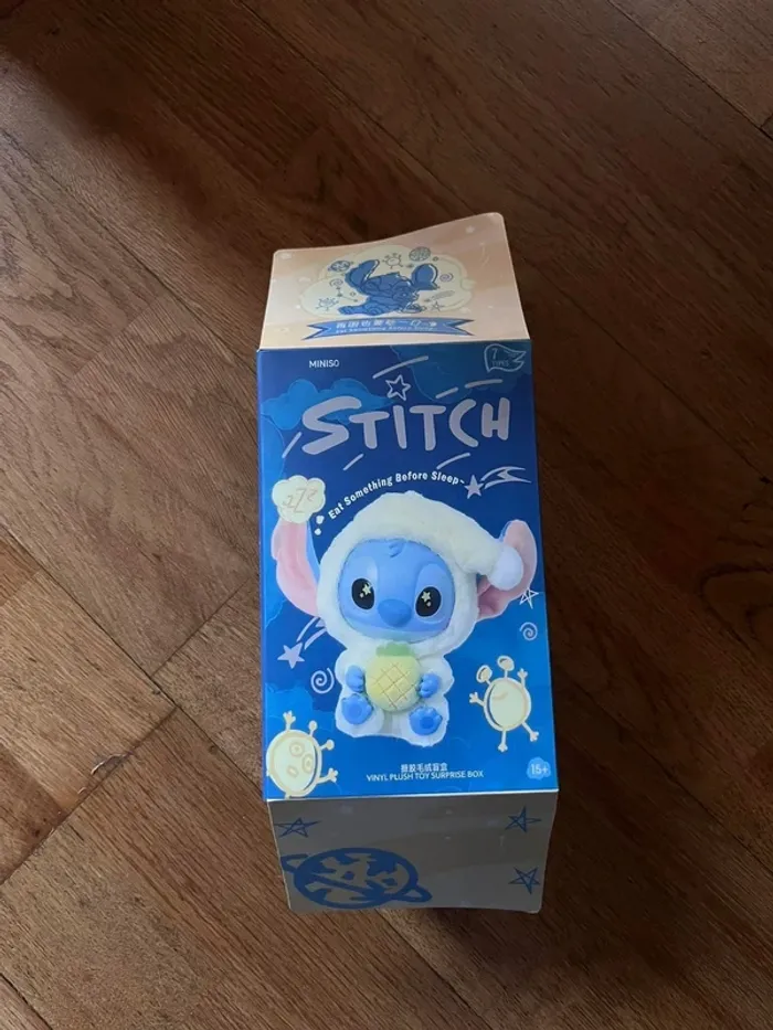 Figurines Stitch