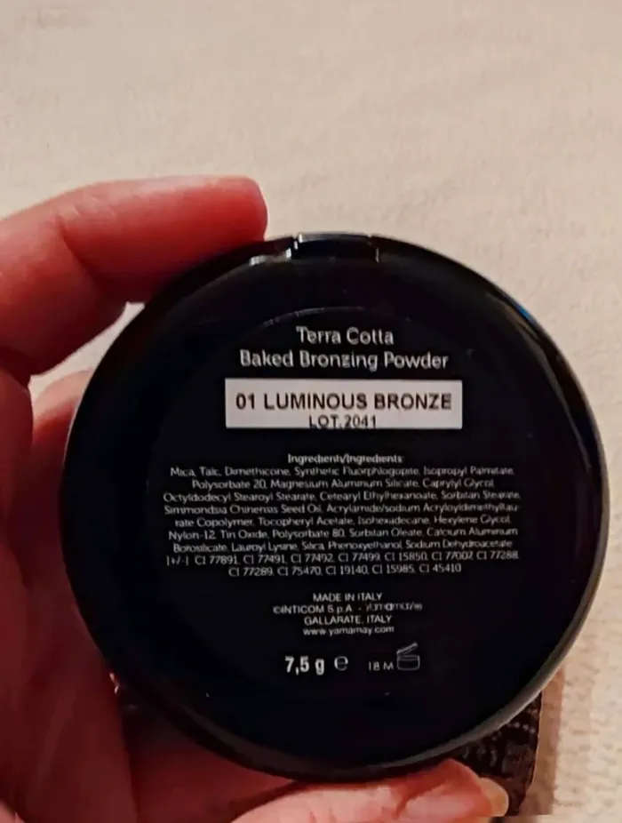 Fond de teint Luminous bronze Yamamay Beauty - photo numéro 3