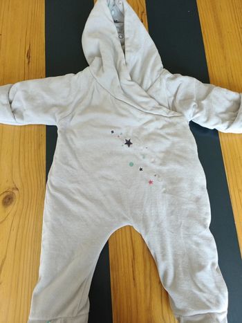 Combinaison bébé bien chaude