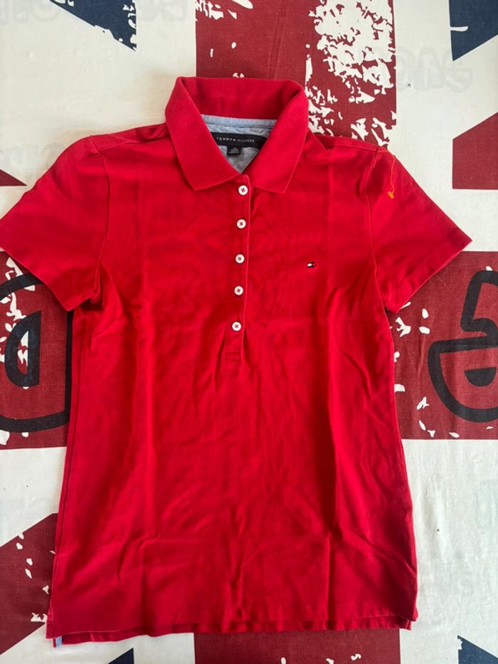 Polo Tommy Hilfiger rouge 5 boutons taille xs