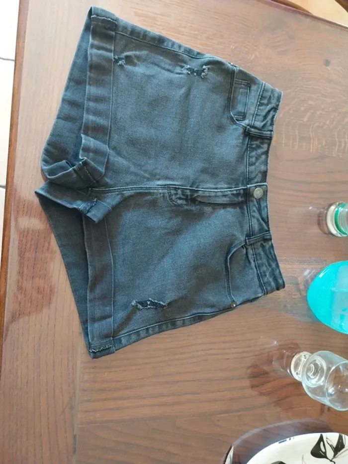 Short jean
