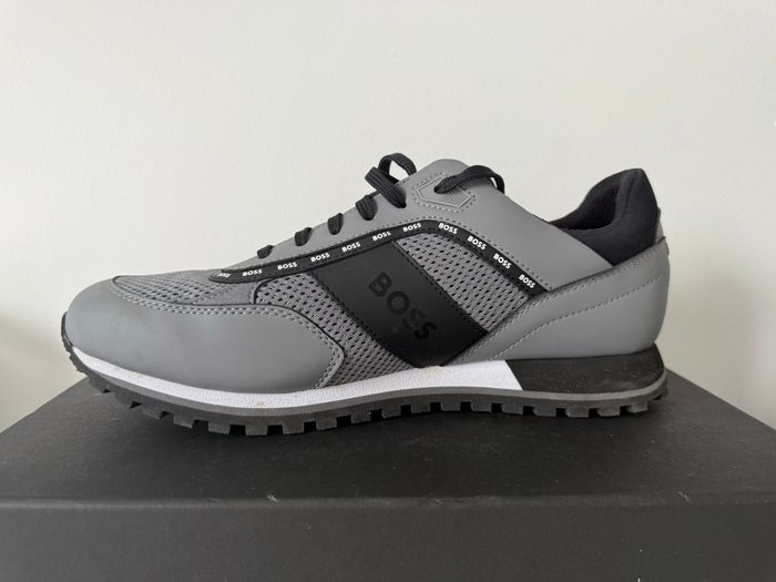 Baskets - Hugo boss - neuves - taille 43 - Gris &  Noir - photo numéro 7
