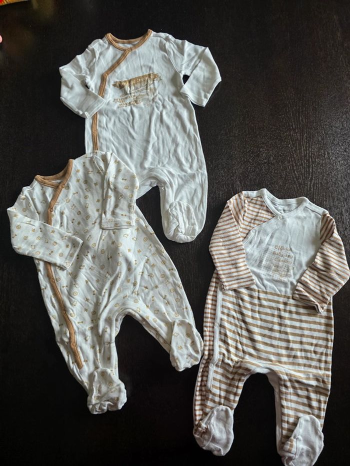 Lot de 3 pyjamas en 6 mois - photo numéro 2