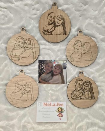 Boule de noel en bois avec photo