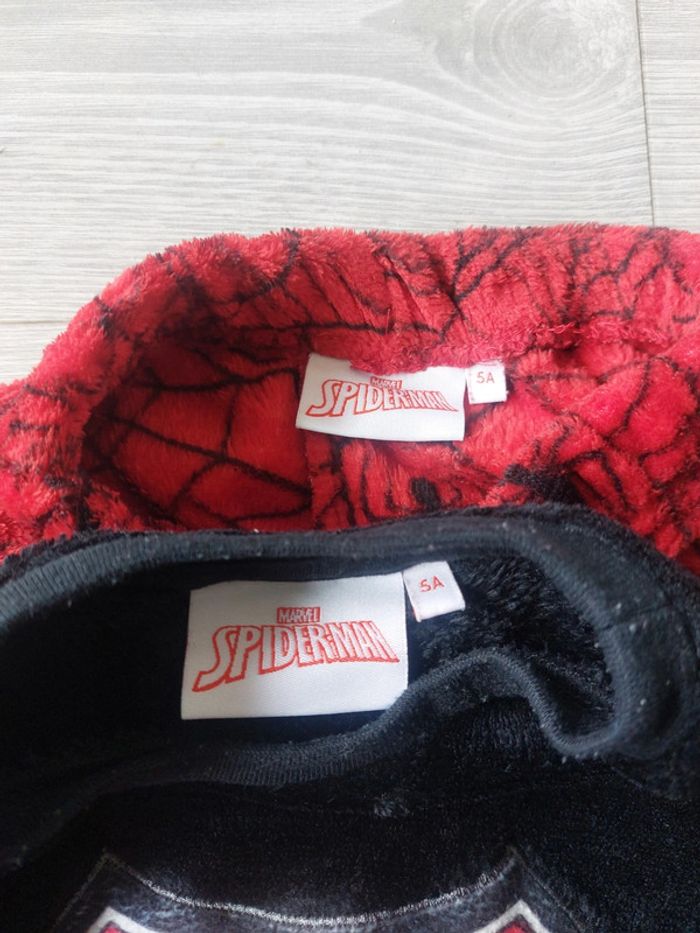 Pyjama Spiderman Marvel taille 5 ans - photo numéro 5