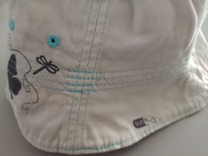 Bob fille, chapeau de plage, piscine - photo numéro 6