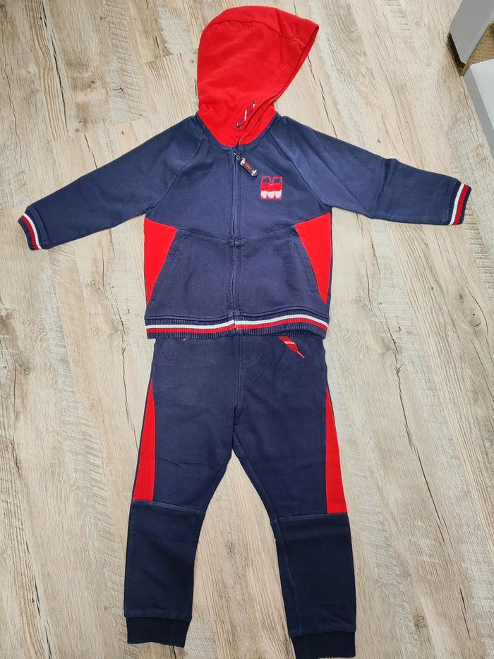 Ensemble sport garçon 3 ans