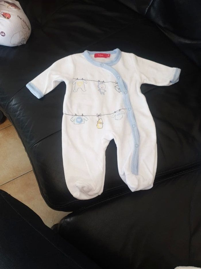 Pyjama 1 mois