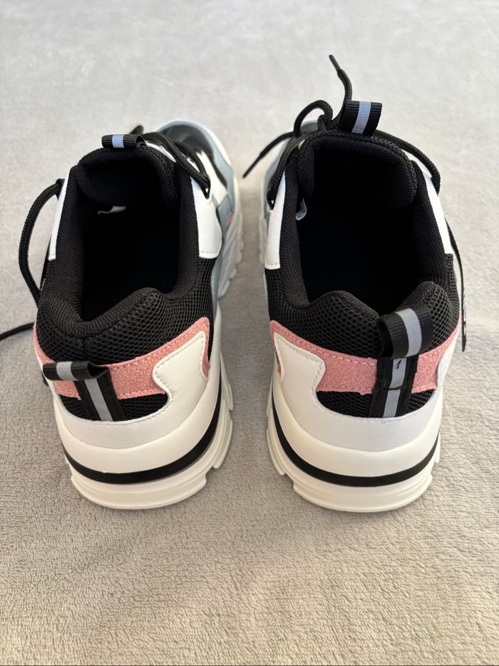Sneakers Chunky Noir, Blanc , rose et Gris – Style Urbain Moderne - photo numéro 4