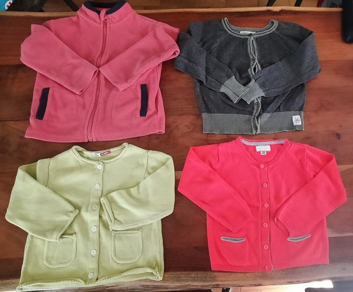 Lot vêtements 2-3 ans