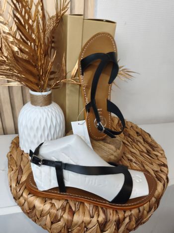 Sandale cuir
