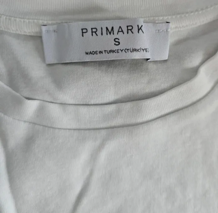 Tee shirt court - photo numéro 2