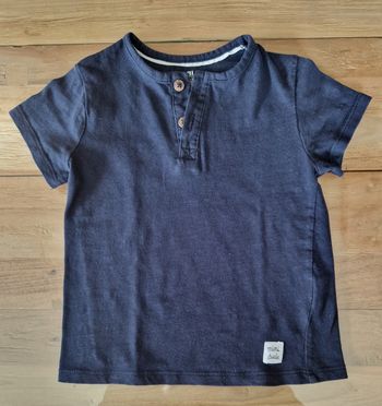 T-shirt kiabi 24mois