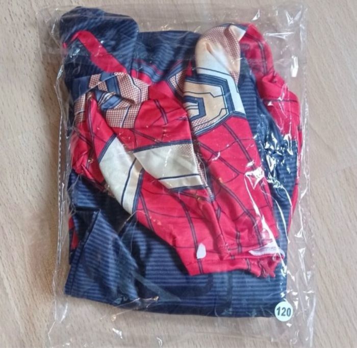 Déguisement Spiderman + cagoule 7ans - photo numéro 10