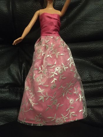 Robe bustier poupée barbie
