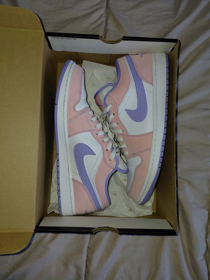 Jordan 1 Arctic Punch
