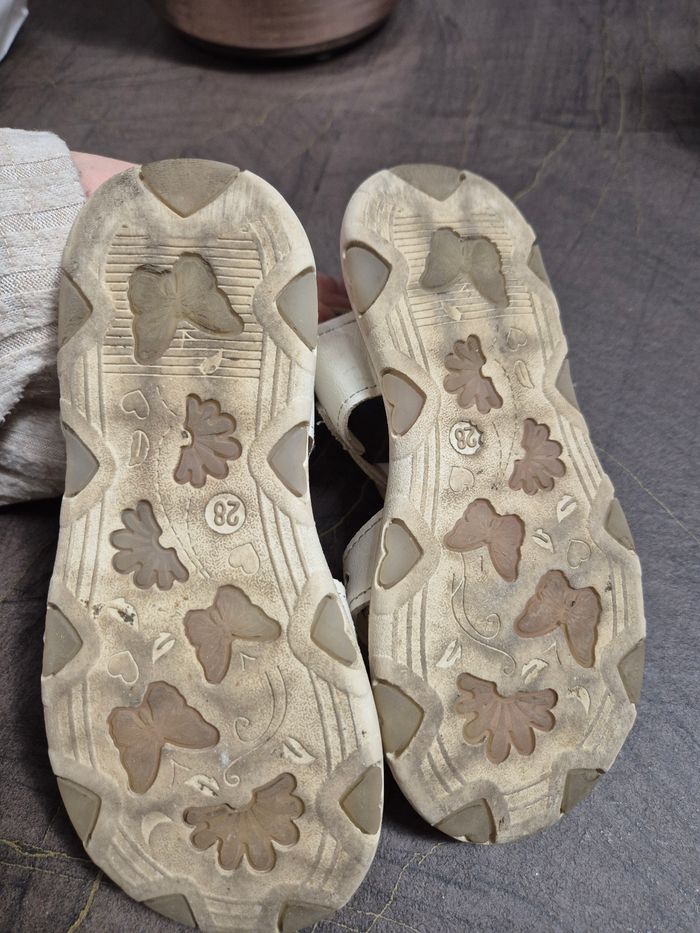 Sandale sandalette été lumineuse pointure 28 - photo numéro 4