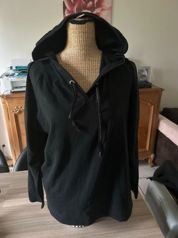 Sweat à capuche crivit taille M