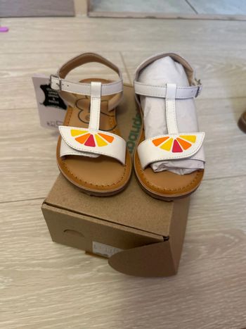 Sandales nus pied été