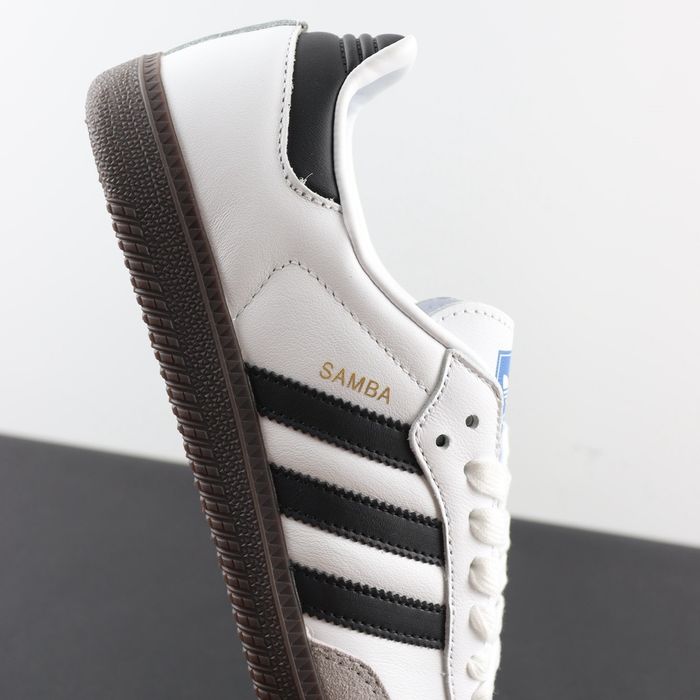 Baskets ADIDAS ORIGINALS SAMBA OG en stock - Photos réelles 41 - photo numéro 5
