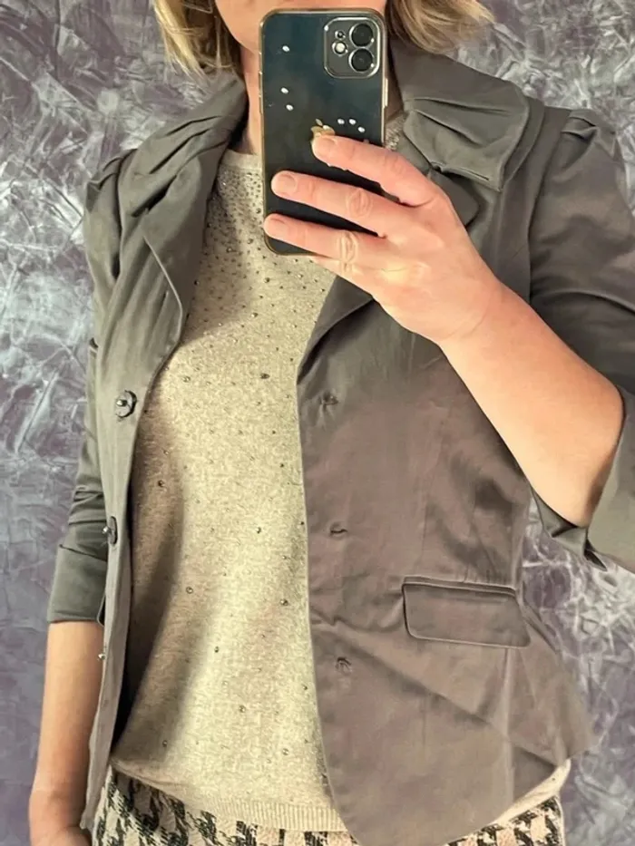 Superbe blazer gris cintré - photo numéro 2