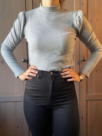 Pull Jennyfer gris