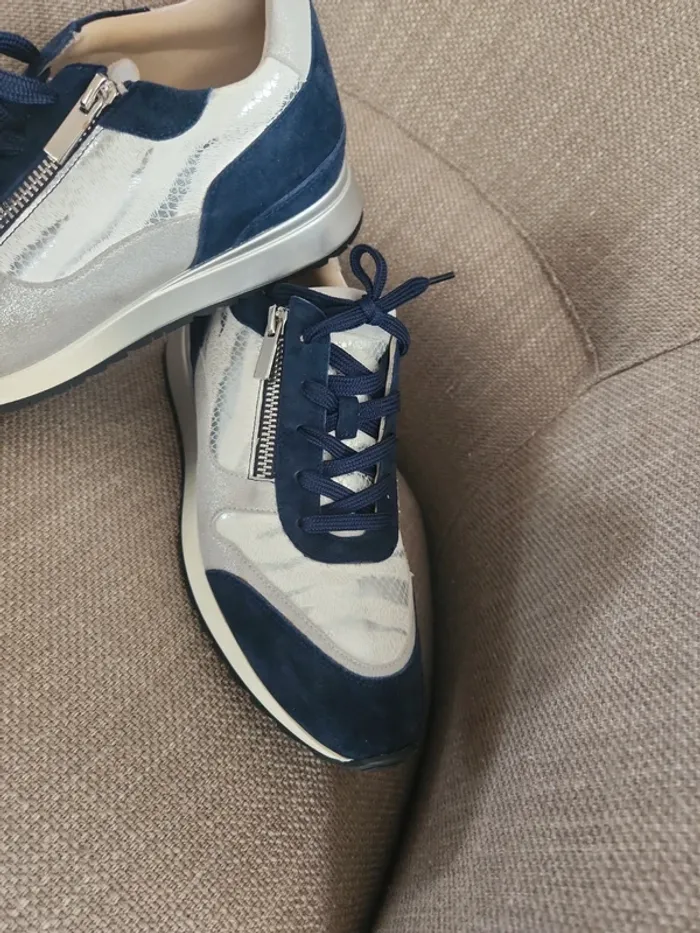 Baskets de ville Fugitive 40 bleu marine gris et blanc - photo numéro 3