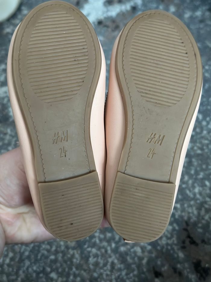 Ballerines H&M Taille 24 - photo numéro 3