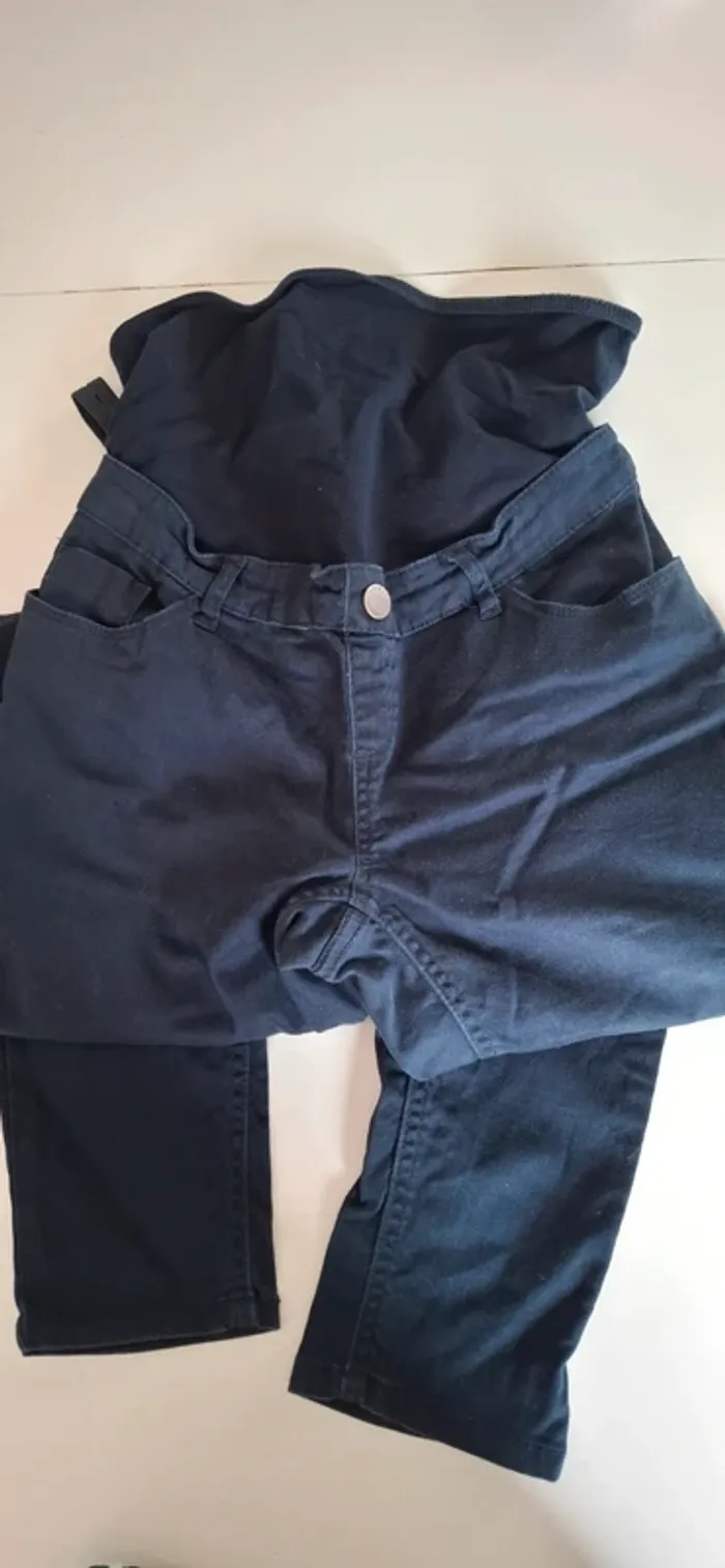 Pantalon grossesse - photo numéro 2