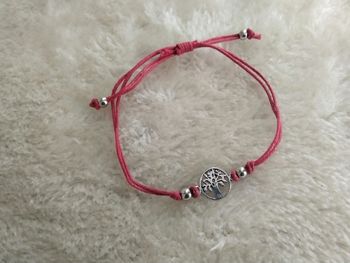 Bracelet rouge arbre de vie