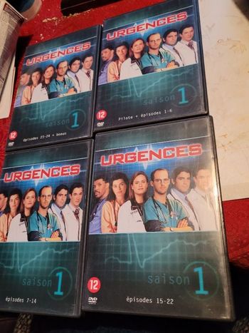 Urgences saison 1  épisodes 1 à 24 + bonus