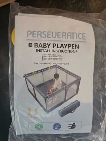 Grand parc bébé 125x125 cm pliable neuf avec sac